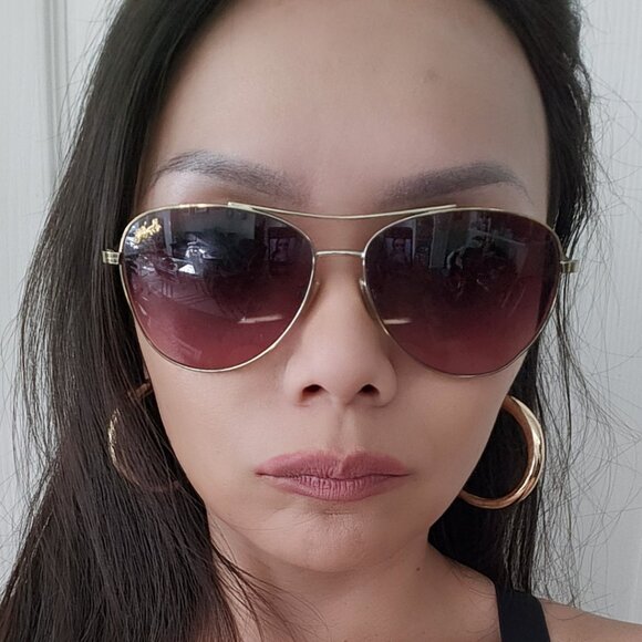 Coach Sunglasses Light Gold-Tone Aviator Sunglasses With Original Case - Picture 4 of 16